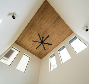 吹き抜け天井 写真